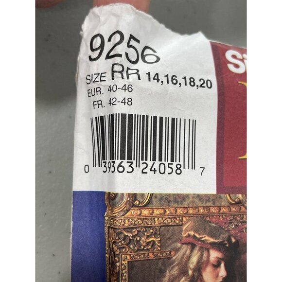 Simplicity 9256 Elizabethan Costume Sizes 14-20 Sewing Pattern Dress and Hat NEW - Picture 4 of 6